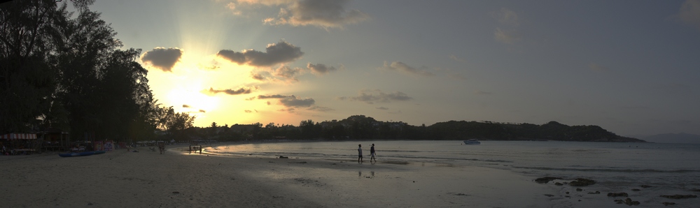 Wintering_in_Samui_with_a_child_sunset