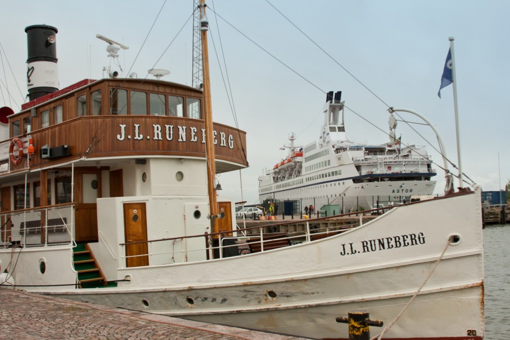Helsinki ship