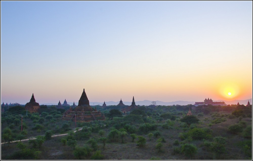 One day travel to Bagan