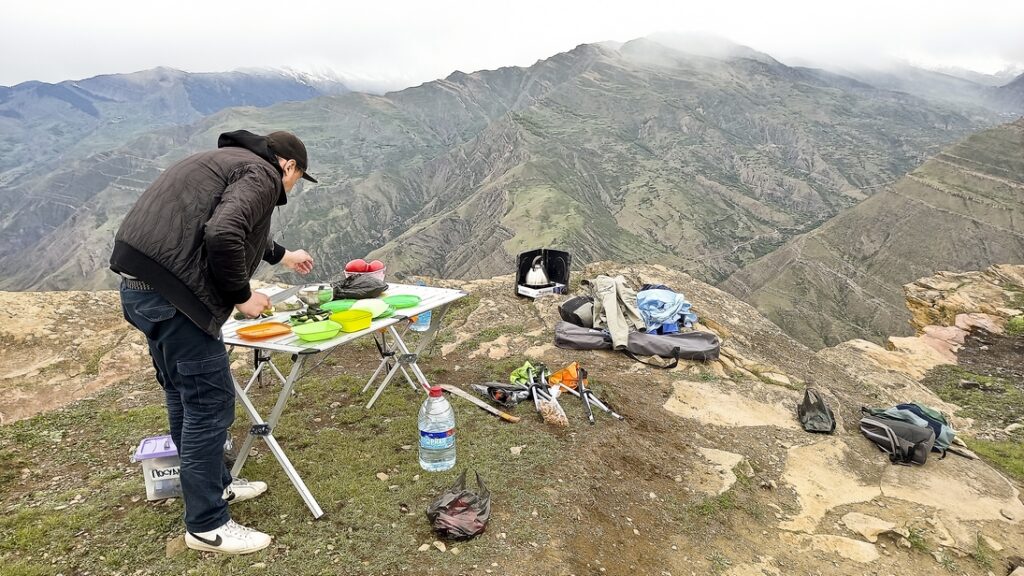 Вдоль Кавказского хребта в поисках самого-самого