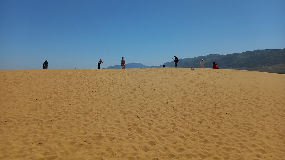 Бархан Сарыкум