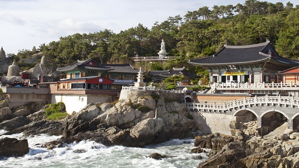 Haedong Yonggungsa Buddhist Temple perched on coastal cliffs, Busan